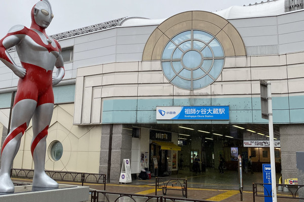 ウルトラマン商店街 シンボル像 レプリカ 特撮