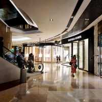 High end luxury , ion orchard - photo ed