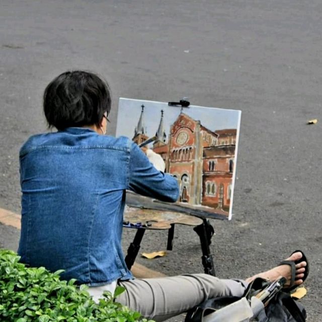 Notre-Dame Cathedral โบสถ์นอร์ทเธอดาม