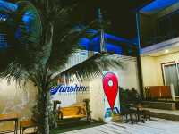 ห้องพักติดทะเล " ซันไชน์ รีสอร์ท เกาะล้าน "