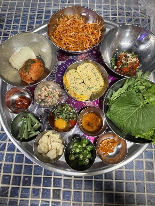 레트로 감성 뿜뿜 냉삼 맛있는 잠수교집 🍖
