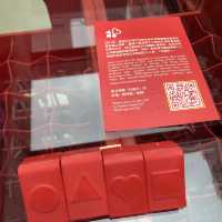 New Bottle Coca-Cola exhibition環保細玻璃樽可樂展
