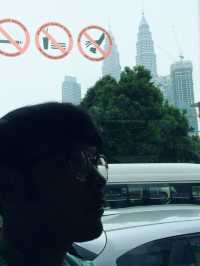 ตึกแฝดปิโตรนาส(Petronas Twin Towers)