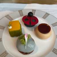 The Drawing Room at St Regis Hong Kong afternoon tea
