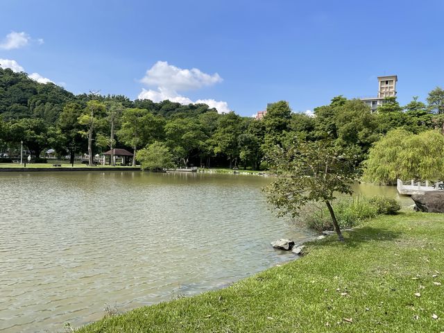 有沒有像台版兼六園呢 這邊就像是一個台版的金澤花園 