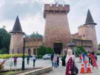   French Village หมู่บ้านฝรั่งเศส Colmar Tropicale