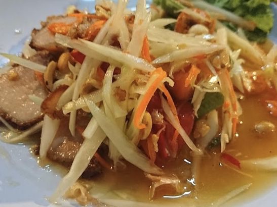 Aroi Jung ร้านอาหารอร่อยจัง ตามสั่ง