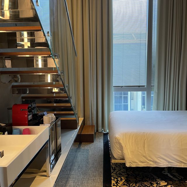 M Social Loft Gallery Room