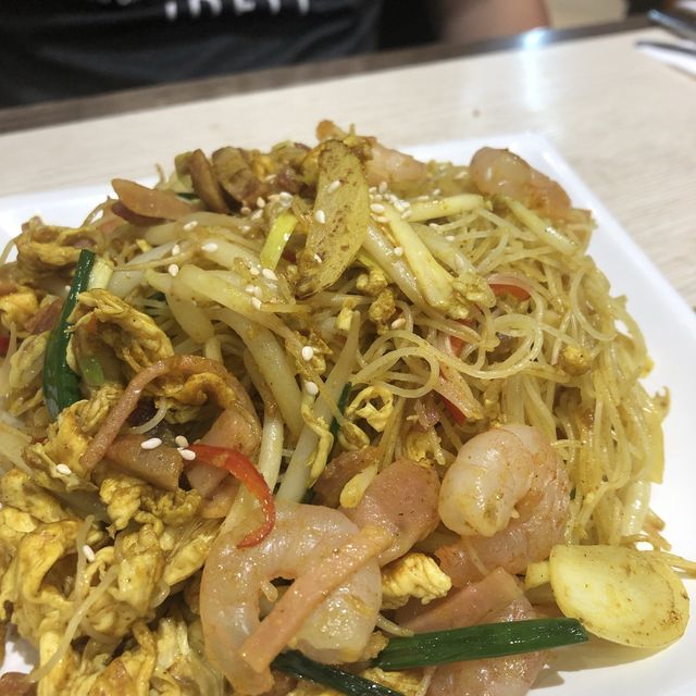 落住雨都要去食茶餐😄
