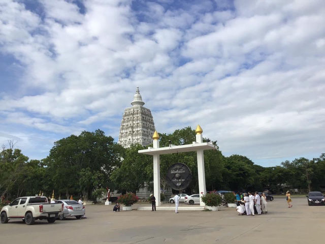 Wat Phai Rong Wua at Suphan Buri