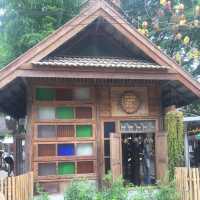 ร้านอาหาร สไตล์บ้านนา ที่ มีนา มีข้าว 