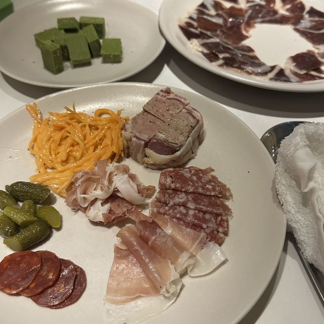 하노이 맛집 비스트로식당 라브리  