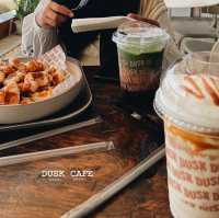 Dusk cafe @สายบุรี