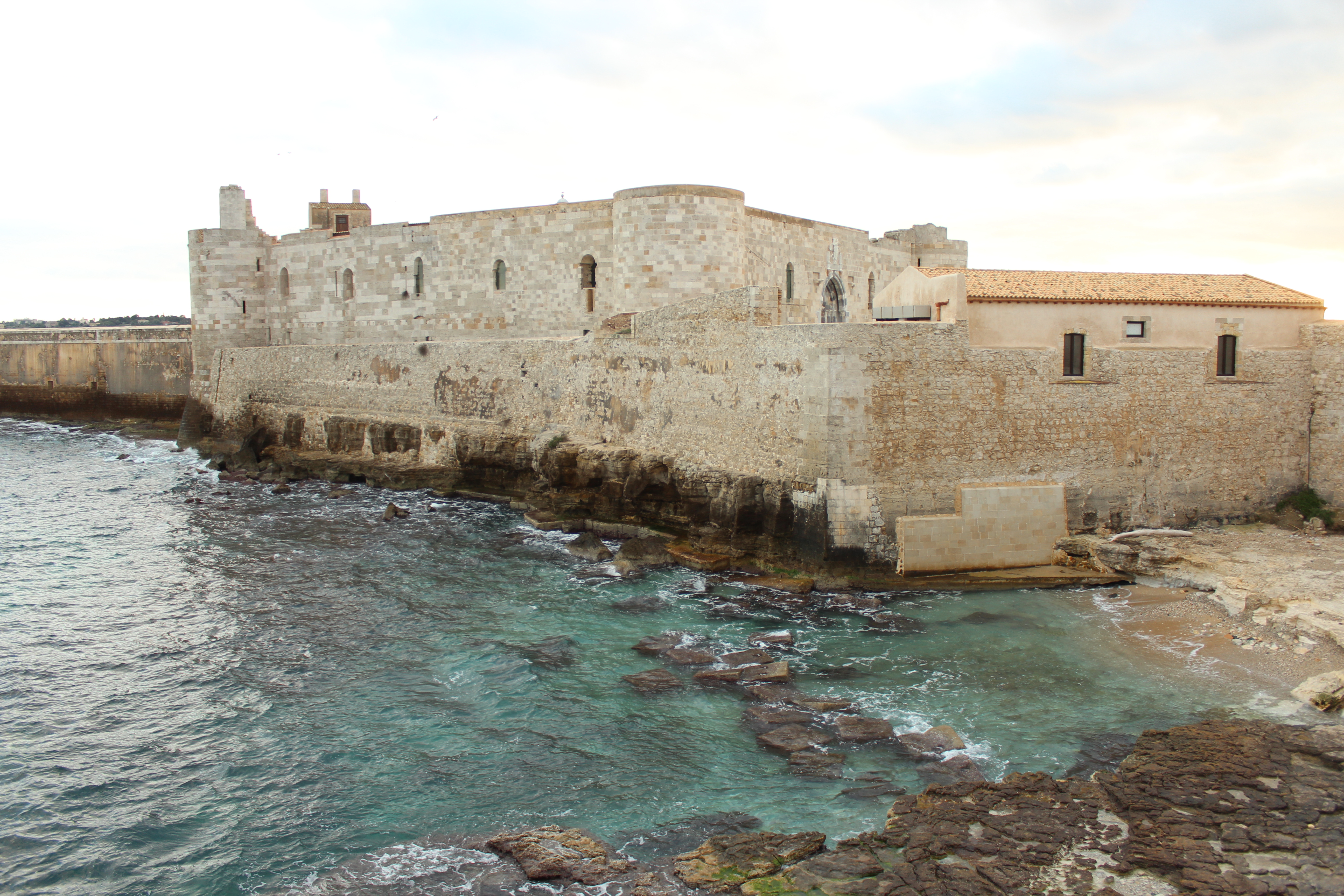 シチリア島 シラクーザのオルティージャ島 Trip Com シラクーザの旅のブログ