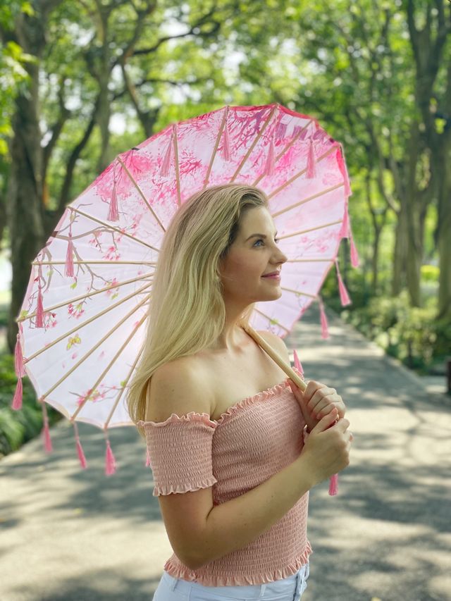 Serene Boat Ride In Hangzhou 