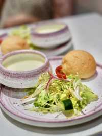 SOHO惊喜美食最惊喜嘅系餐包系有香草味