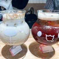 奶泡貓咖啡 🖌 跟可愛的咖波貓來場下午茶🫖約會