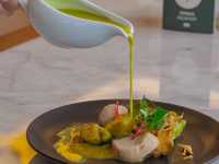 Plearn Restaurant  ร้านอาหารบนดาดฟ้าชั้น 5 