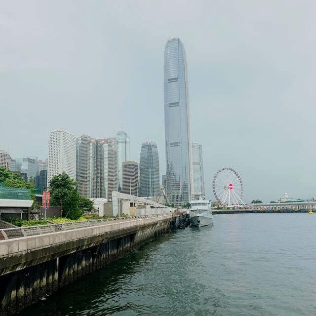 Riverside Hong Kong 