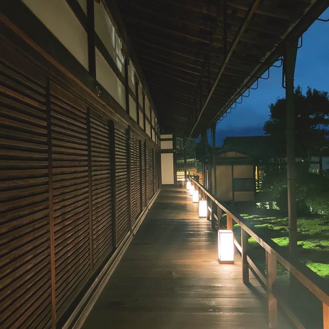【京都】縁側からの庭園が素晴らしい