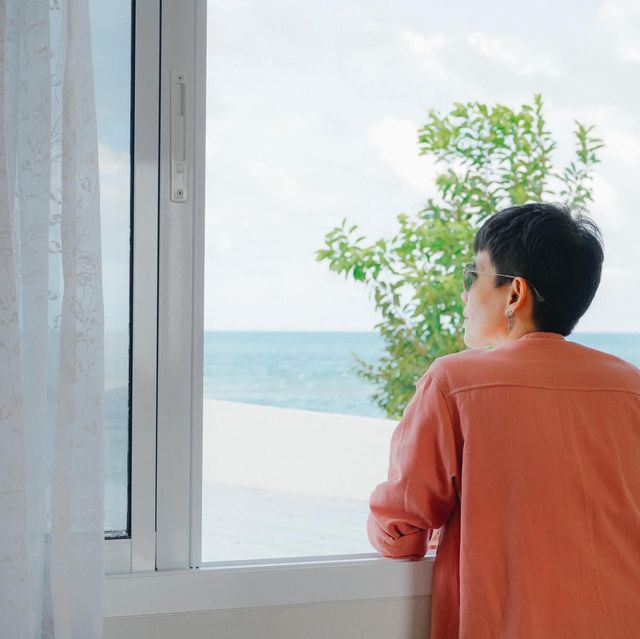 Samaesan Marina ที่พักติดทะเลมินิมอลสไตล์บาหลี
