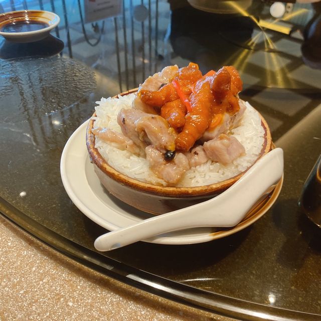 東涌六小館