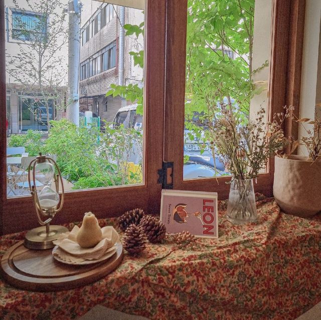 유럽감성 따뜻한 분위기의 송리단길 카페 '오린지'🧡🧡