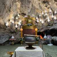 วัดถ้ำเขาวง วัดสวยที่เขาใหญ่