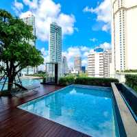 เปลี่ยนบรรยากาศ ไปพักผ่อนกลางใจเมือง