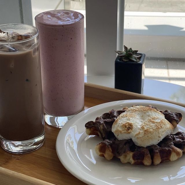 통영여행에서 들렀던 카페 다시☕️