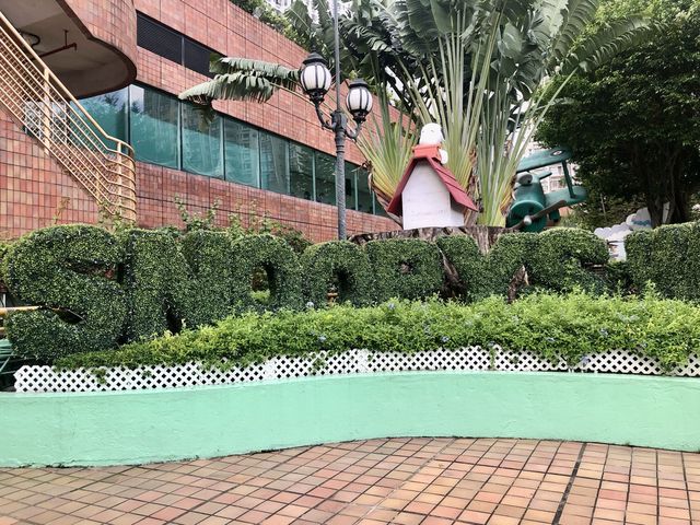 Amusing Day in Snoopy’s World Hong Kong
