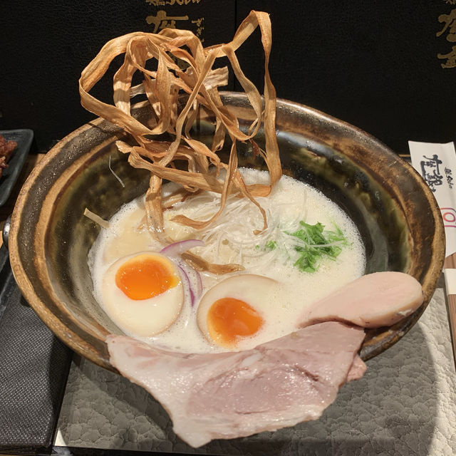 人氣大阪拉麵店