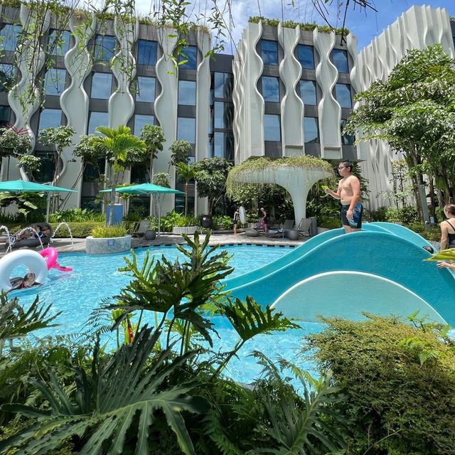  Village Hotel Sentosa Pool kids zone