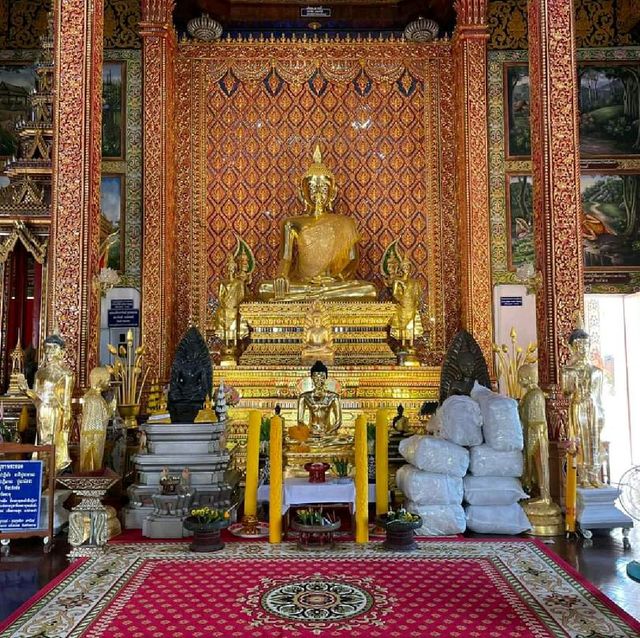 วัดมหาวัน จังหวัดลำพูน (พระรอดหลวง)
