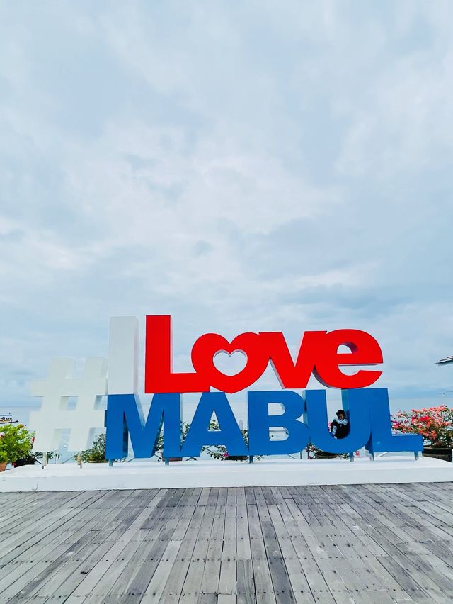 MABUL WATER BUNGALOWS
