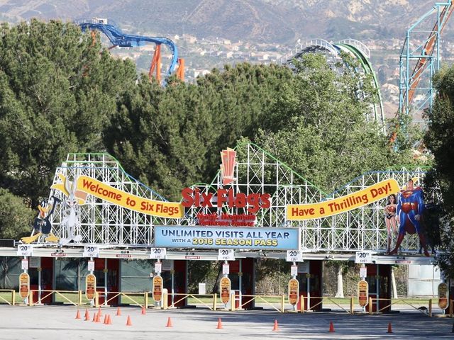 Six Flags Magic Mountain holds the world reco