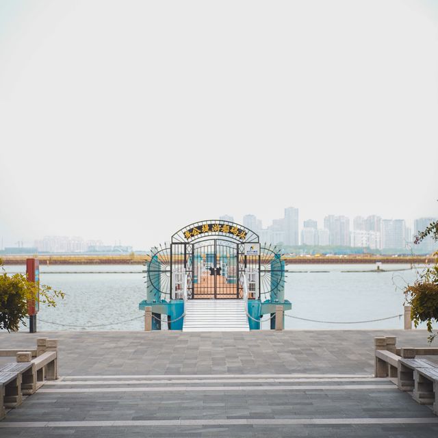 Check out this Unique Jinji lake Wharf!