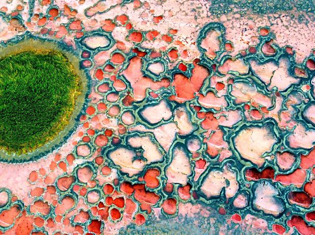 The RED LAKES of Inner Mongolian Desert ❤️❤️❤