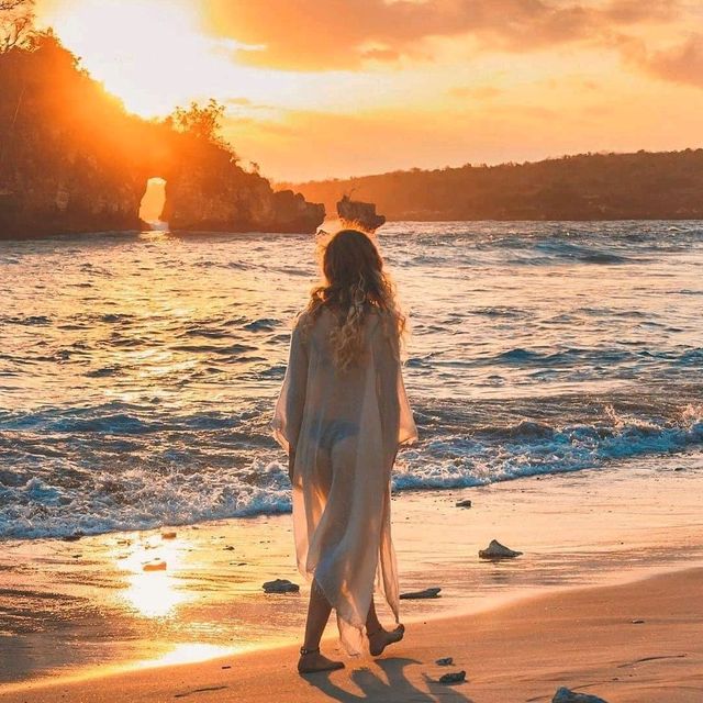 CRYSTAL BAY - NUSA PENIDA