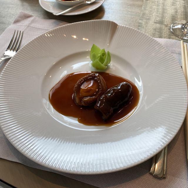 Cantonese fine dining in Hong Kong