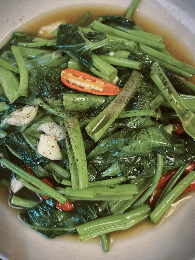 ร้านอาหารไทย รสมือดีในภูเก็ต
