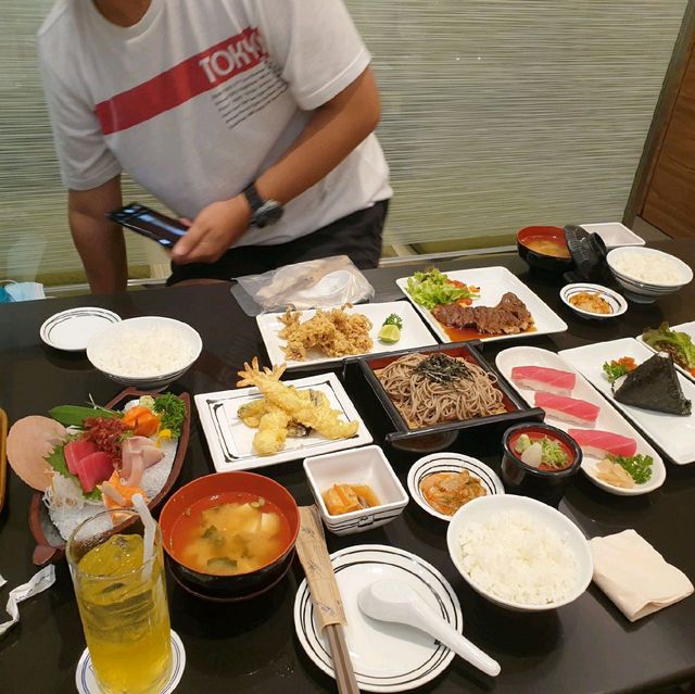 Fuji ร้านอาหารญี่ปุ่นของคนรักสุขภาพ
