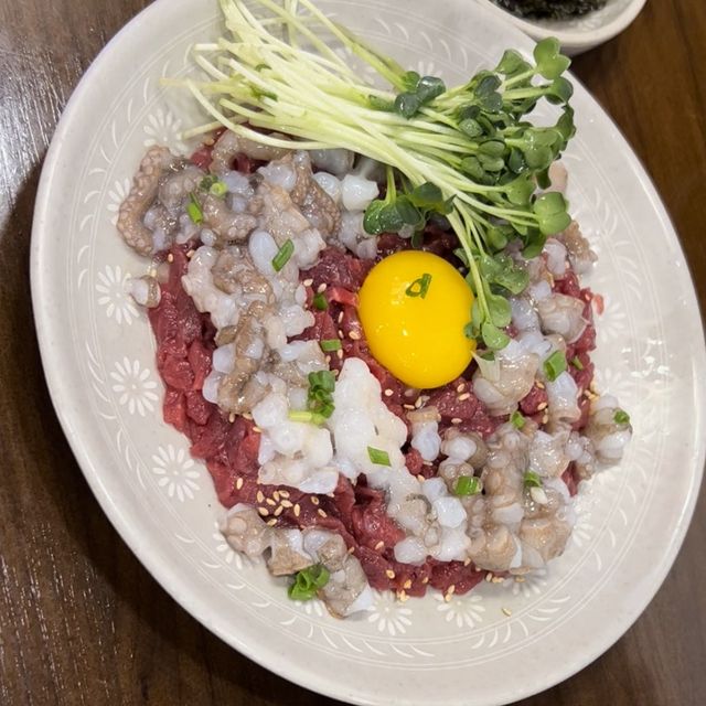 韓国/ソウル【広蔵市場】ミシュランのお店！プチョンユッケ