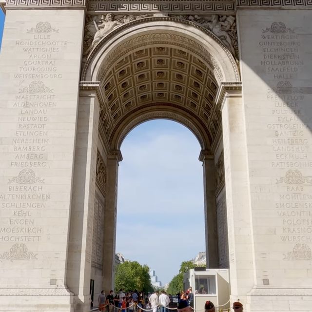 Arc de Triomphe