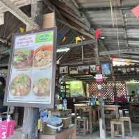 ก๋วยเตี๋ยวเรืออัมพวา @ภูเก็ต