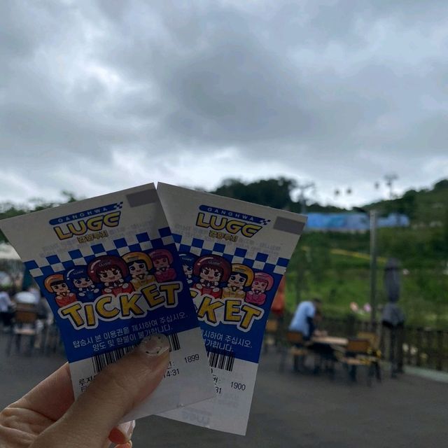 루지타고 액티비티 즐겨요~~
