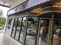 X.Street Cafe & DINE MIRI