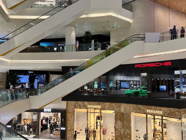 ห้างใหญ่ห้างดัง ICONSIAM 🏢🛍️