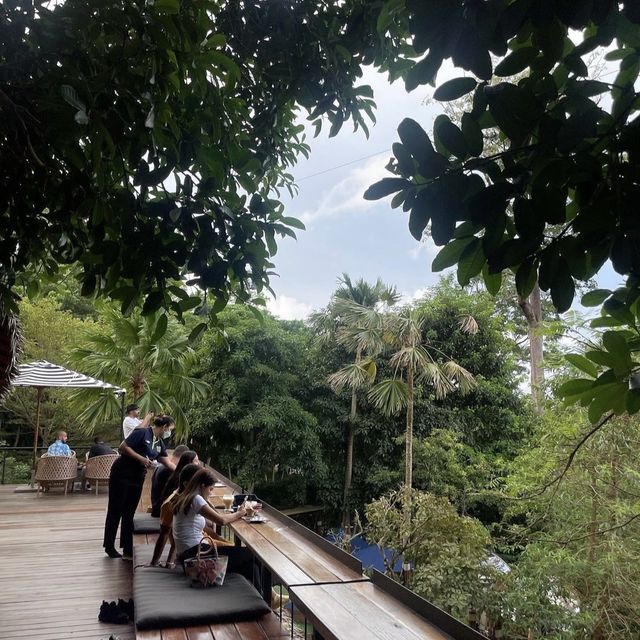 three monkey restaurant