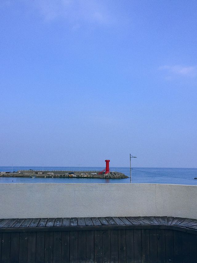 산토리니 느낌의 오션뷰 루프탑 기장 FRED 카페